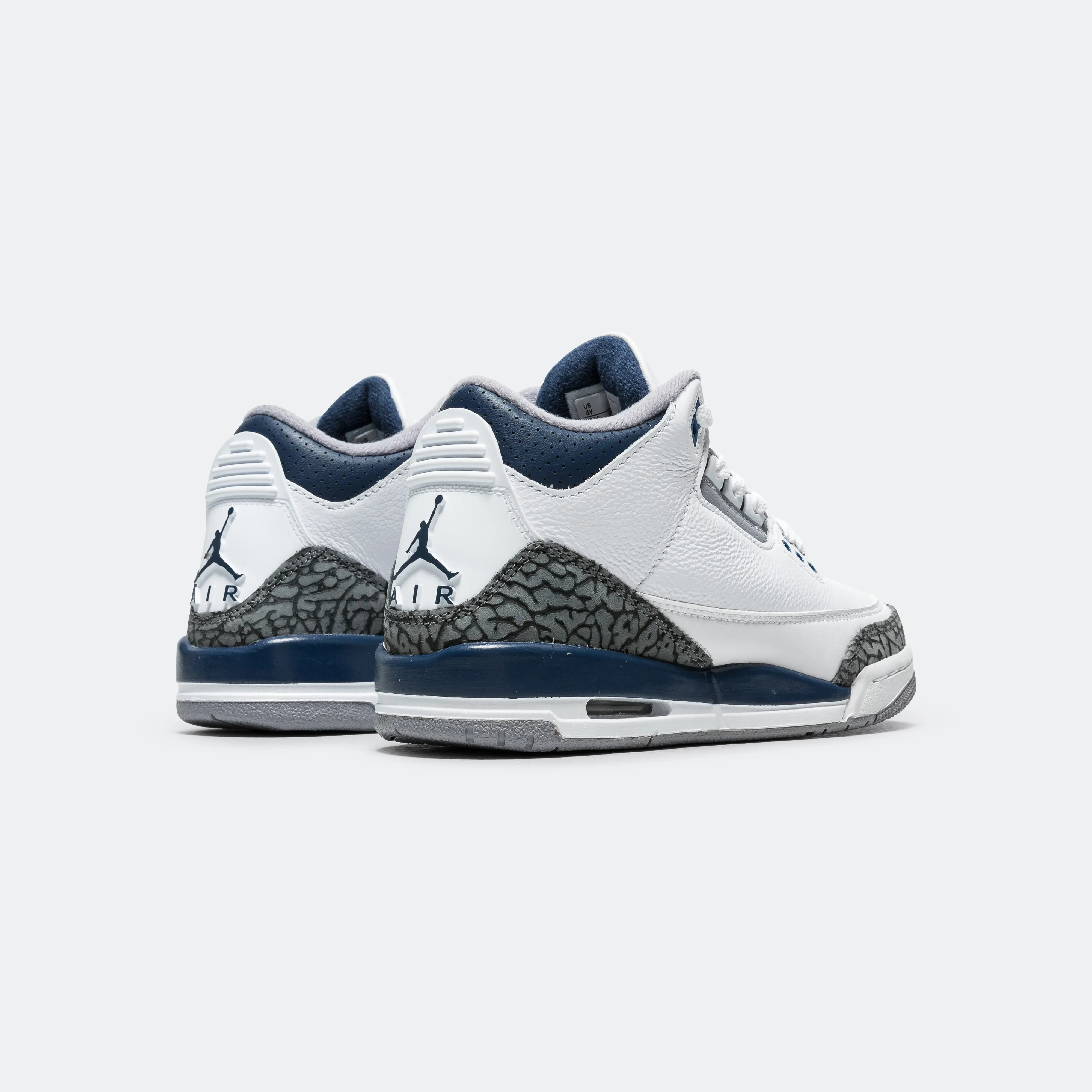 Air Jordan 3 Retro (GS) - White/Midnight Navy-Cement Grey