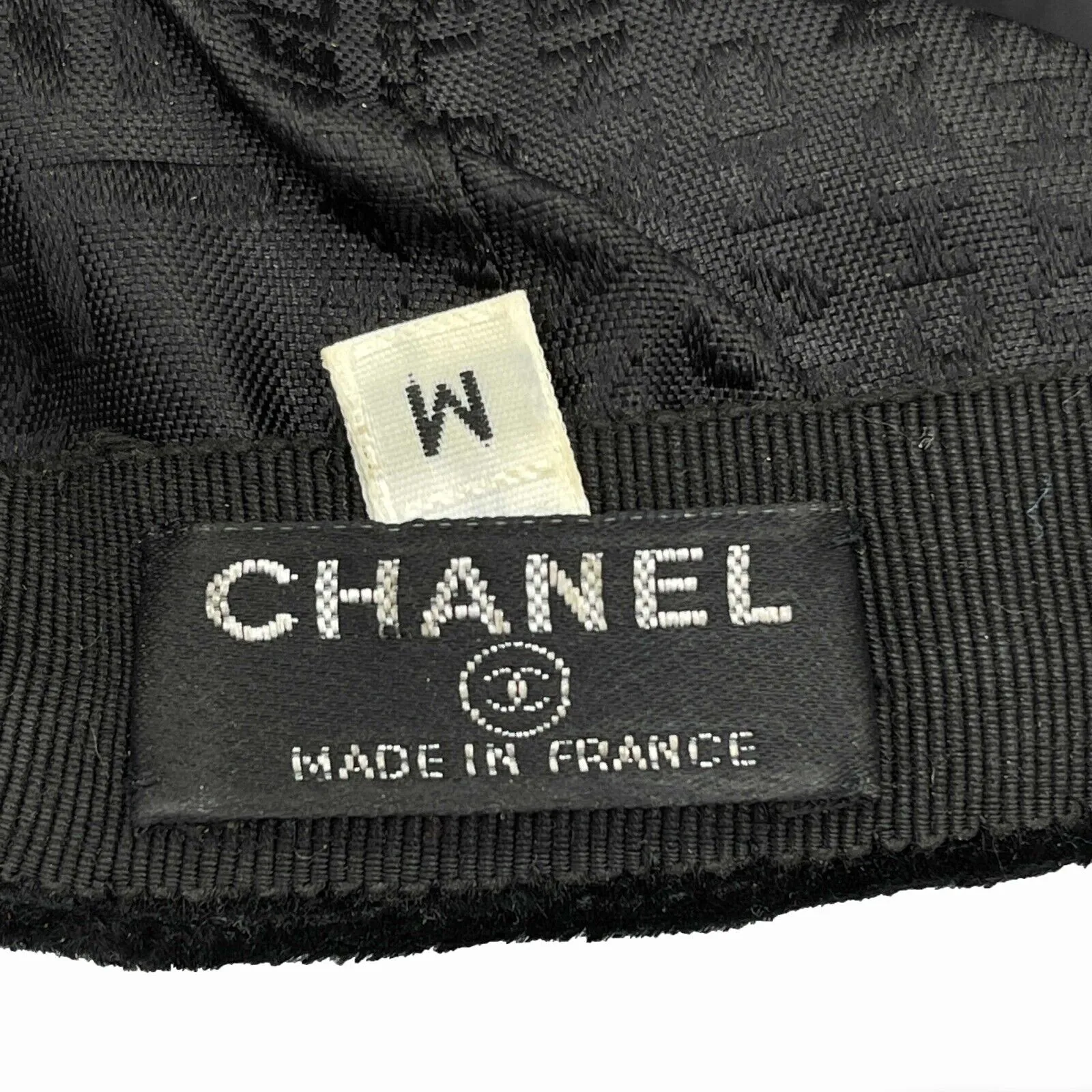 CHANEL - Interlocking CC Black Velour Baseball Hat - M