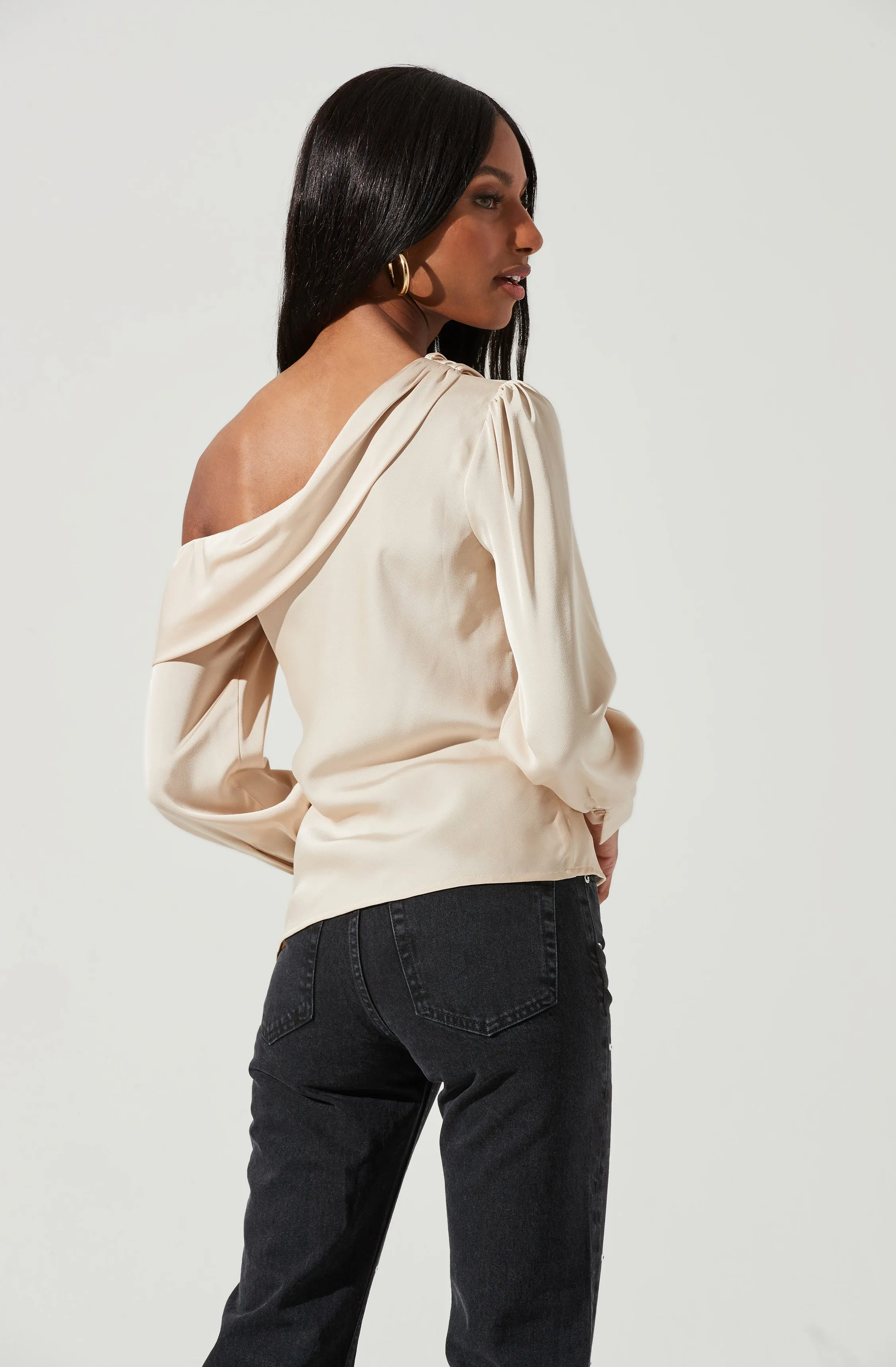 Ellen Draped Off Shoulder Long Sleeve Top