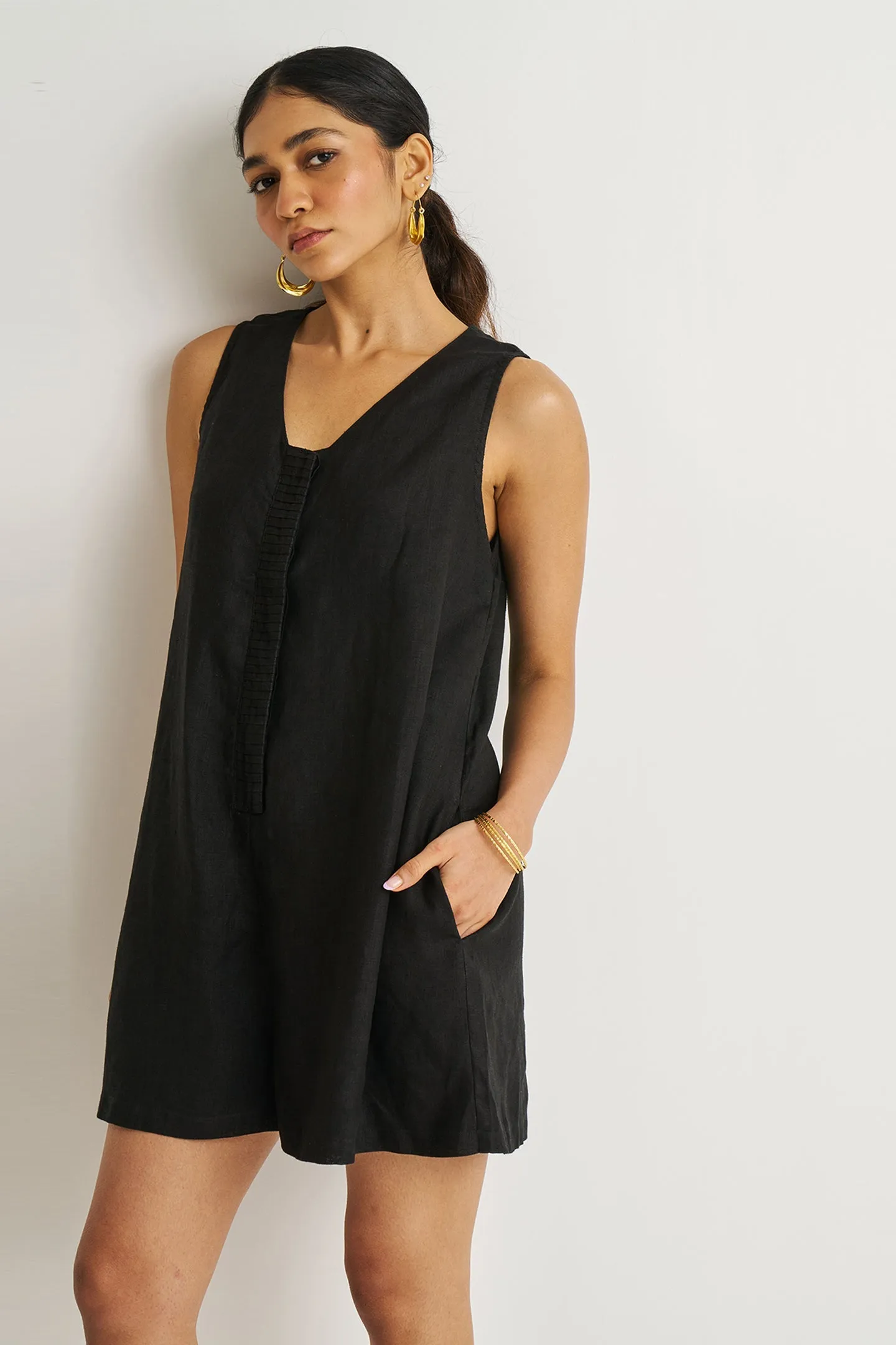 Reistor Romp and Play Romper in Black